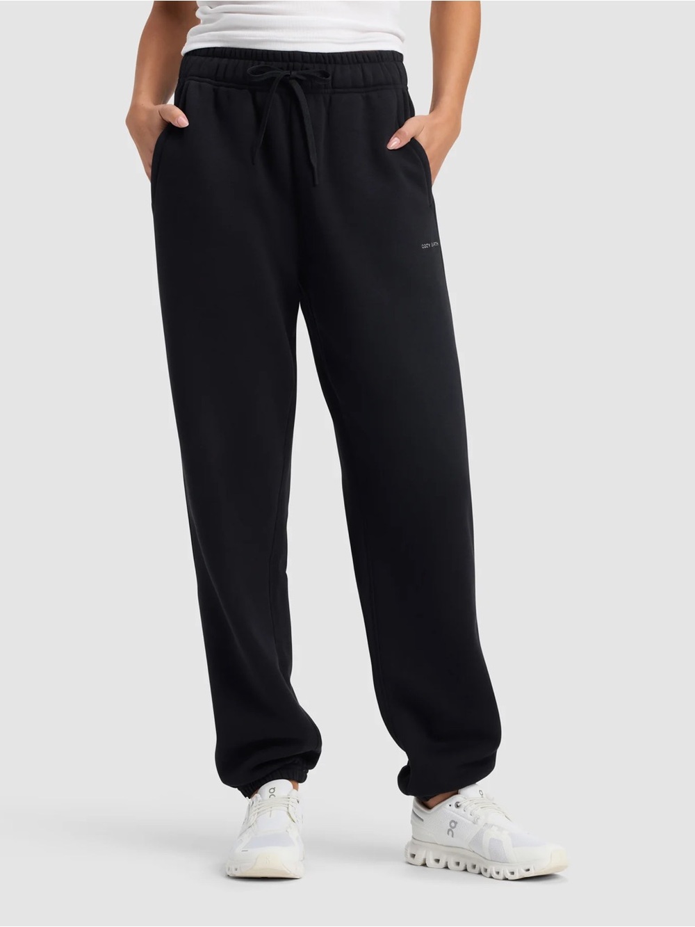 Cozy Earth Women’s CityScape Jogger Sweatpants Size Medium Black